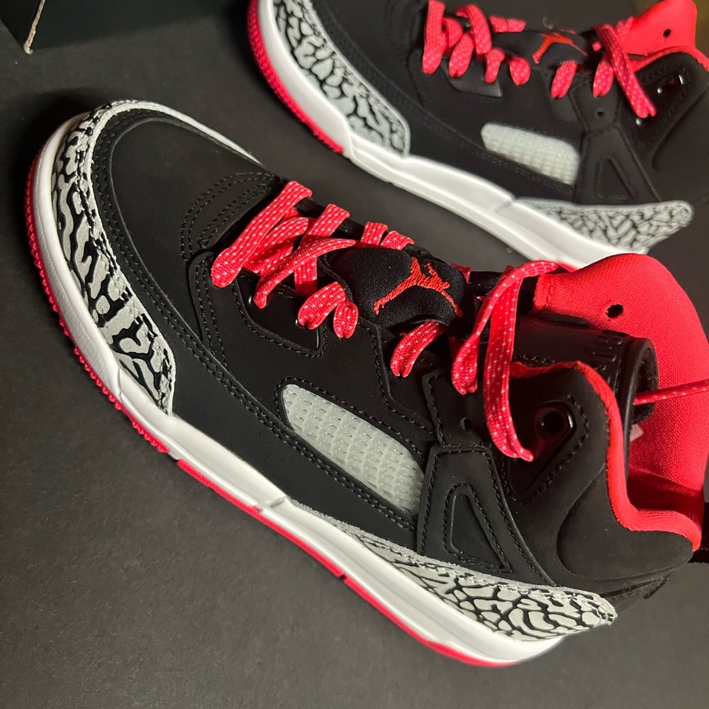 Jordan Spizike PS 'Black Red Orbit' kids 13k